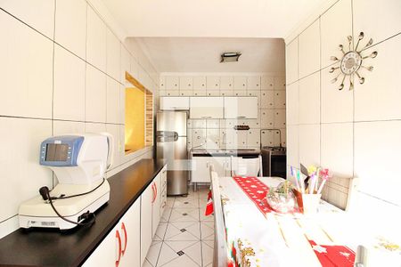Casa à venda com 222m², 3 quartos e 2 vagasCozinha