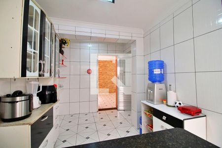 Casa à venda com 222m², 3 quartos e 2 vagasCozinha
