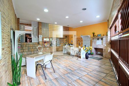 Casa à venda com 222m², 3 quartos e 2 vagasGaragem