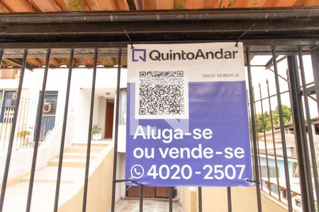 Casa à venda com 190m², 3 quartos e 2 vagasFachada