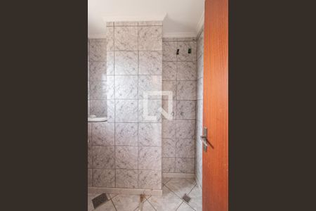 Casa à venda com 190m², 3 quartos e 2 vagasBanheiro