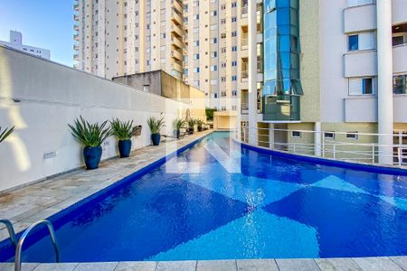 Apartamento à venda com 87m², 2 quartos e 2 vagas Apartamento à venda com 87m², 2 quartos e 2 vagasÁrea comum - Piscina