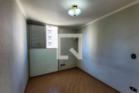 Quarto 1 de apartamento para alugar com 2 quartos, 58m² em Parque Bristol, São Paulo