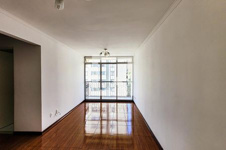 sala de estar de apartamento para alugar com 2 quartos, 58m² em Parque Bristol, São Paulo