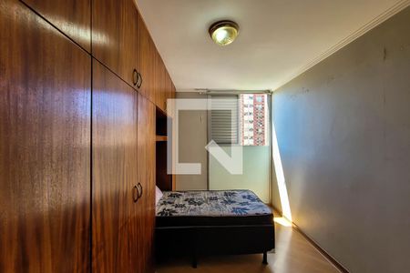 Quarto 2 de apartamento para alugar com 2 quartos, 58m² em Parque Bristol, São Paulo