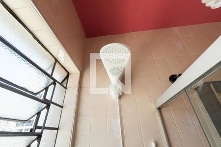 Apartamento à venda com 70m², 2 quartos e sem vaga Apartamento à venda com 70m², 2 quartos e sem vagaBanheiro