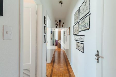 Apartamento à venda com 70m², 2 quartos e sem vaga Apartamento à venda com 70m², 2 quartos e sem vagaCorredor
