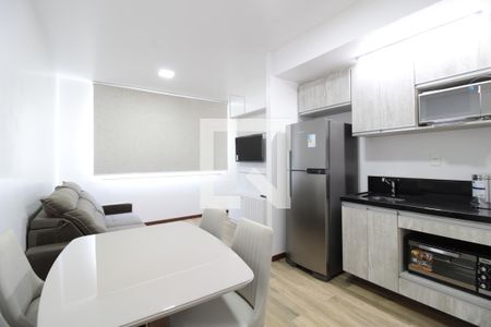 Sala/Cozinha de kitnet/studio à venda com 1 quarto, 36m² em Marechal Rondon, Canoas