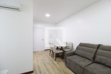 Sala/Cozinha de kitnet/studio à venda com 1 quarto, 36m² em Marechal Rondon, Canoas