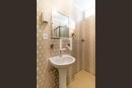 Apartamento à venda com 217m², 4 quartos e 2 vagas Apartamento à venda com 217m², 4 quartos e 2 vagasBanheiro