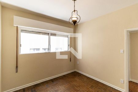 Apartamento à venda com 217m², 4 quartos e 2 vagas Apartamento à venda com 217m², 4 quartos e 2 vagasSuíte