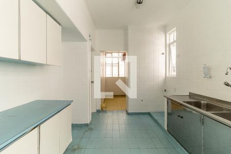 Apartamento à venda com 217m², 4 quartos e 2 vagas Apartamento à venda com 217m², 4 quartos e 2 vagasCozinha