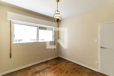 Apartamento à venda com 217m², 4 quartos e 2 vagas Apartamento à venda com 217m², 4 quartos e 2 vagasQuarto