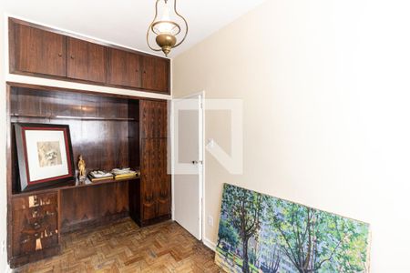 Apartamento à venda com 217m², 4 quartos e 2 vagas Apartamento à venda com 217m², 4 quartos e 2 vagasQuarto 2