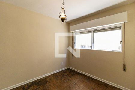 Apartamento à venda com 217m², 4 quartos e 2 vagas Apartamento à venda com 217m², 4 quartos e 2 vagasSuíte