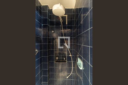 Apartamento à venda com 217m², 4 quartos e 2 vagas Apartamento à venda com 217m², 4 quartos e 2 vagasSuíte banheiro