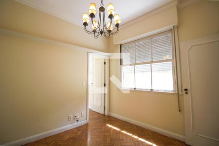 Apartamento para alugar com 260m², 4 quartos e 1 vagaSala de jantar