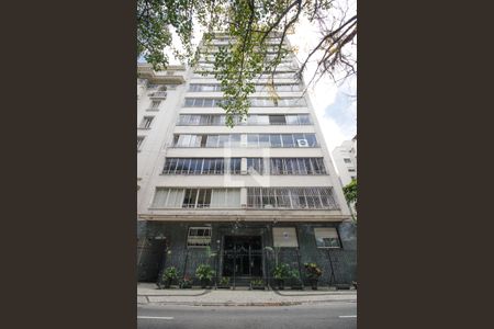 Apartamento para alugar com 260m², 4 quartos e 1 vagaFachada