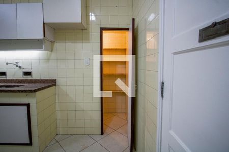 Apartamento para alugar com 260m², 4 quartos e 1 vagaDespensa