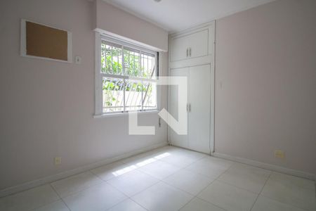 Apartamento para alugar com 260m², 4 quartos e 1 vagaSuite 2