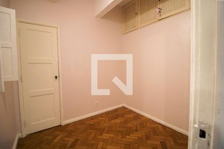 Apartamento para alugar com 260m², 4 quartos e 1 vagaÁrea de Serviço