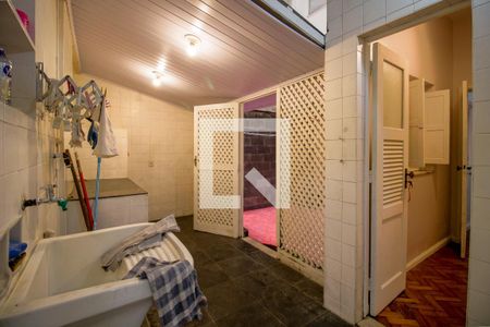 Apartamento para alugar com 260m², 4 quartos e 1 vagaÁrea de Serviço