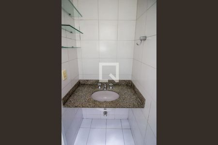Apartamento para alugar com 260m², 4 quartos e 1 vagaBanheiro da Suite 2