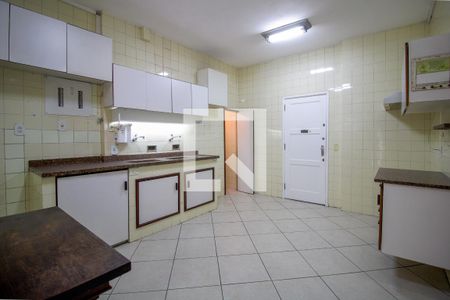 Apartamento para alugar com 260m², 4 quartos e 1 vagaCozinha