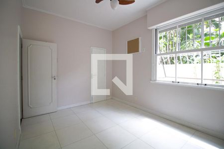 Apartamento para alugar com 260m², 4 quartos e 1 vagaSuite 2