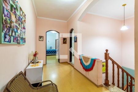 Casa à venda com 238m², 3 quartos e 4 vagas Casa à venda com 238m², 3 quartos e 4 vagasHall Superior