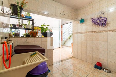 Casa à venda com 238m², 3 quartos e 4 vagas Casa à venda com 238m², 3 quartos e 4 vagasÁrea de Serviço