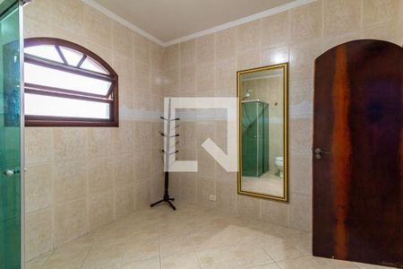 Casa à venda com 238m², 3 quartos e 4 vagas Casa à venda com 238m², 3 quartos e 4 vagasBanheiro