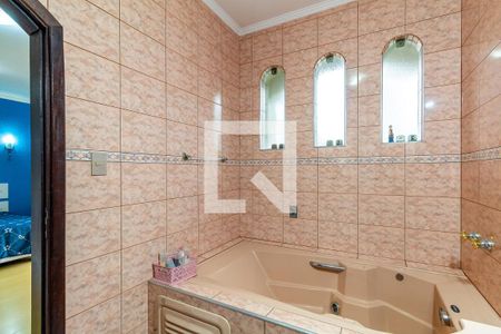 Casa à venda com 238m², 3 quartos e 4 vagas Casa à venda com 238m², 3 quartos e 4 vagasBanheiro da Suíte