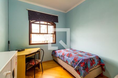 Casa à venda com 238m², 3 quartos e 4 vagas Casa à venda com 238m², 3 quartos e 4 vagasQuarto 2