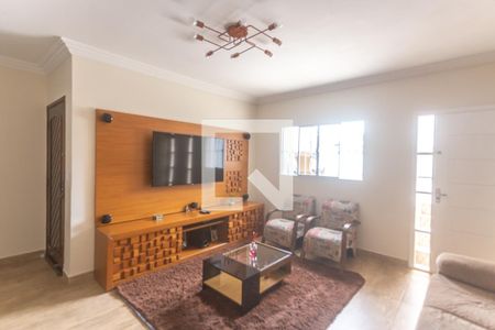 Sala de estar de casa à venda com 3 quartos, 198m² em Baeta Neves, São Bernardo do Campo