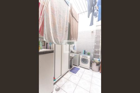 Casa à venda com 198m², 3 quartos e 2 vagasÁrea de serviço