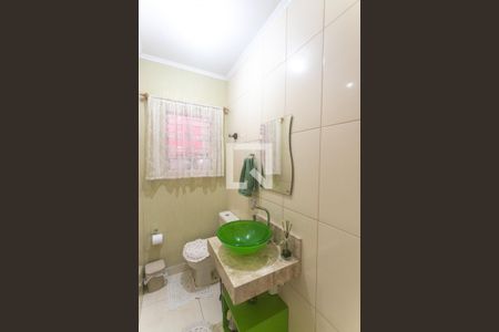 Casa à venda com 198m², 3 quartos e 2 vagasLavabo