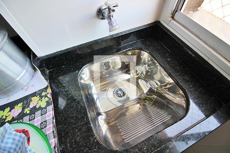 Apartamento para alugar com 50m², 2 quartos e 1 vagaÁrea de Serviço