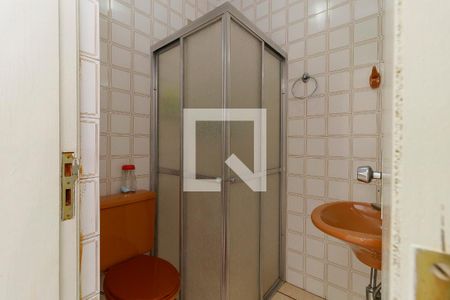 Casa à venda com 220m², 3 quartos e 3 vagas Casa à venda com 220m², 3 quartos e 3 vagasBanheiro