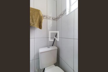 Casa à venda com 220m², 3 quartos e 3 vagas Casa à venda com 220m², 3 quartos e 3 vagasBanheiro