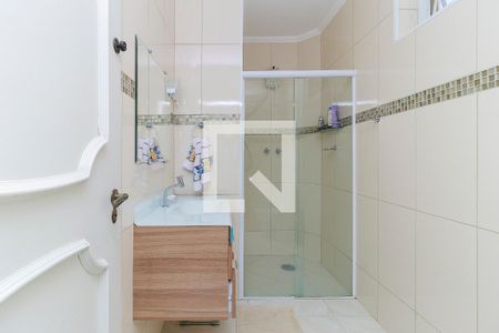 Casa à venda com 220m², 3 quartos e 3 vagas Casa à venda com 220m², 3 quartos e 3 vagasBanheiro