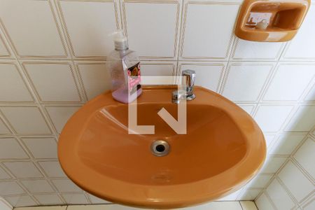 Lavabo de casa para alugar com 2 quartos, 50m² em Chácara Santo Antônio (zona Sul), São Paulo