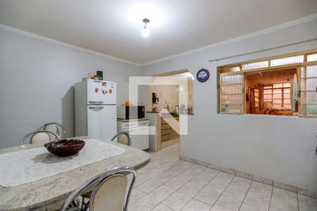 Casa à venda com 52m², 3 quartos e sem vaga Casa à venda com 52m², 3 quartos e sem vagaCozinha