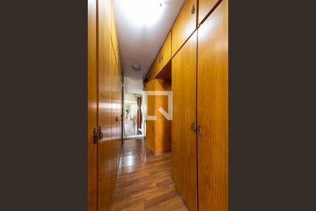 Casa à venda com 300m², 3 quartos e 4 vagasSuíte