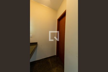 Casa à venda com 300m², 3 quartos e 4 vagasLavabo 