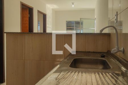 Apartamento para alugar com 90m², 2 quartos e sem vaga Apartamento para alugar com 90m², 2 quartos e sem vagaPia cozinha
