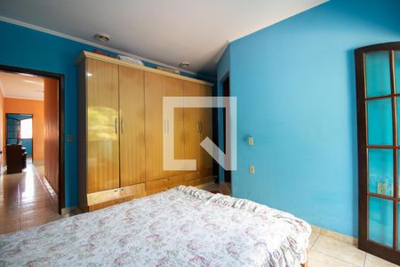 Casa à venda com 172m², 3 quartos e 4 vagasSuite