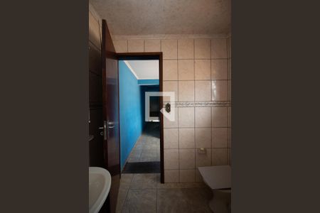 Casa à venda com 172m², 3 quartos e 4 vagasBanheiro Social