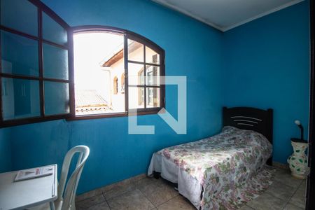 Casa à venda com 172m², 3 quartos e 4 vagasQuarto 2