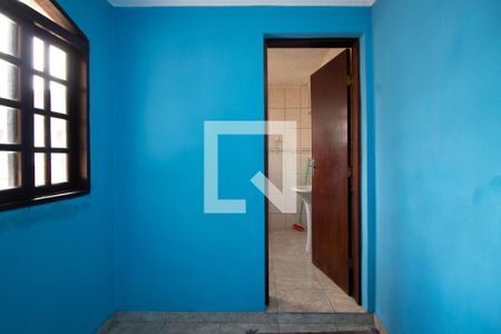 Casa à venda com 172m², 3 quartos e 4 vagasQuarto 2